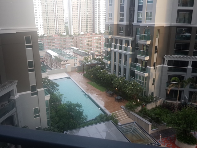 Condominium in Rama 9