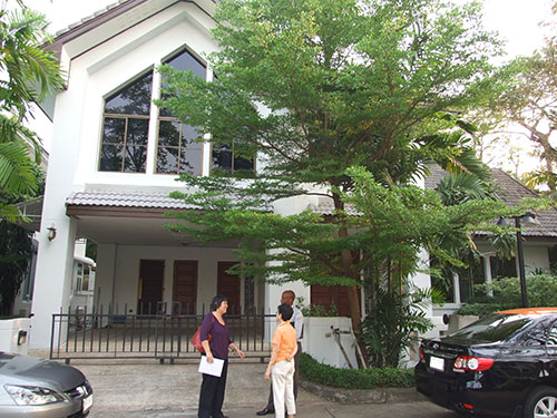 Properties for rent in Bangkok.: ThaiPropertyGuide.com