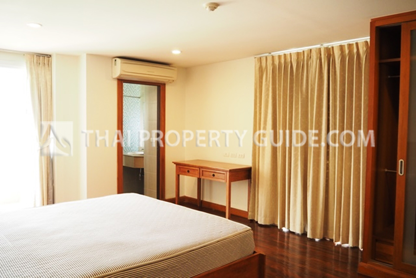 Apartment in Ploenchit