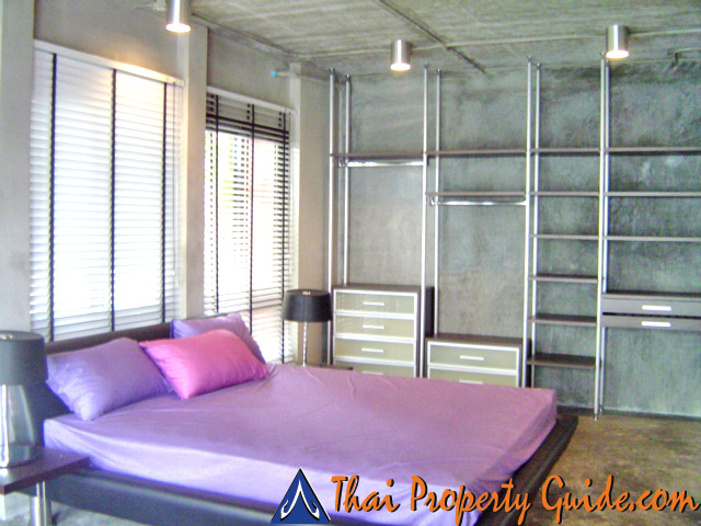 Condo For Sale in Sathorn