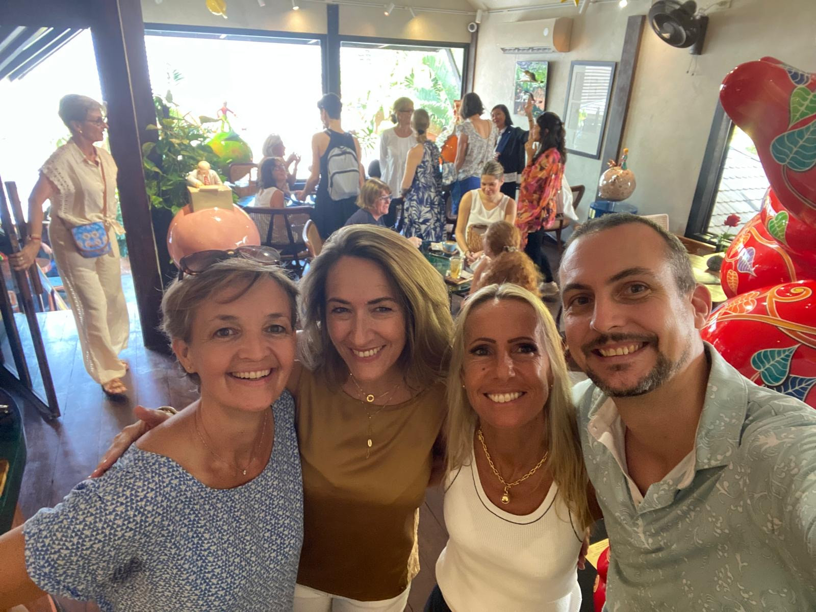 More Than Coffee: A Morning of Ideas & Connections with Bangkok Accueil