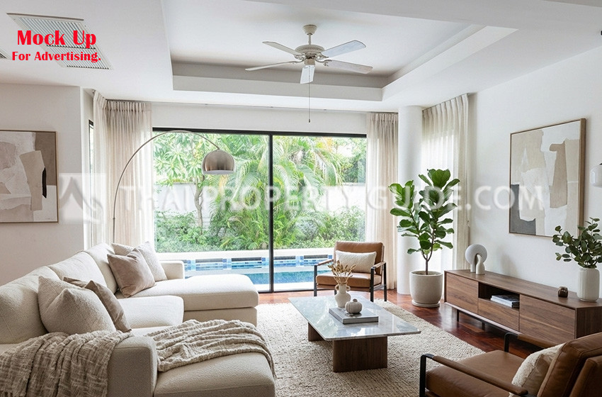 House with Private Pool