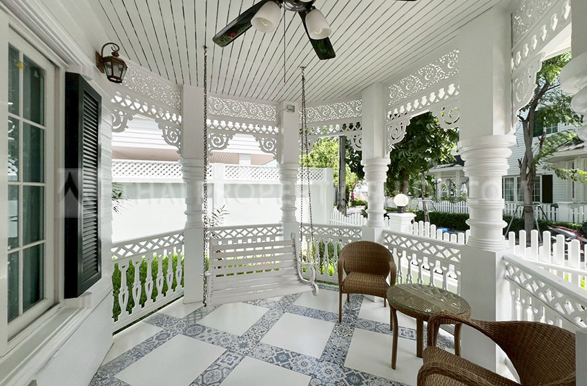img-3