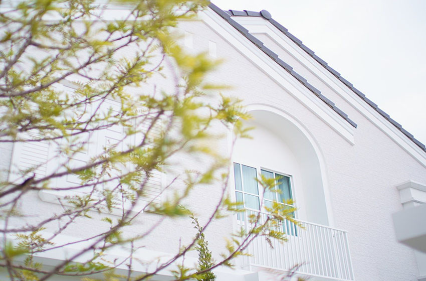 House with Shared Pool