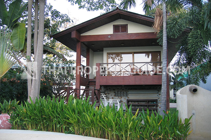 House with Shared Pool